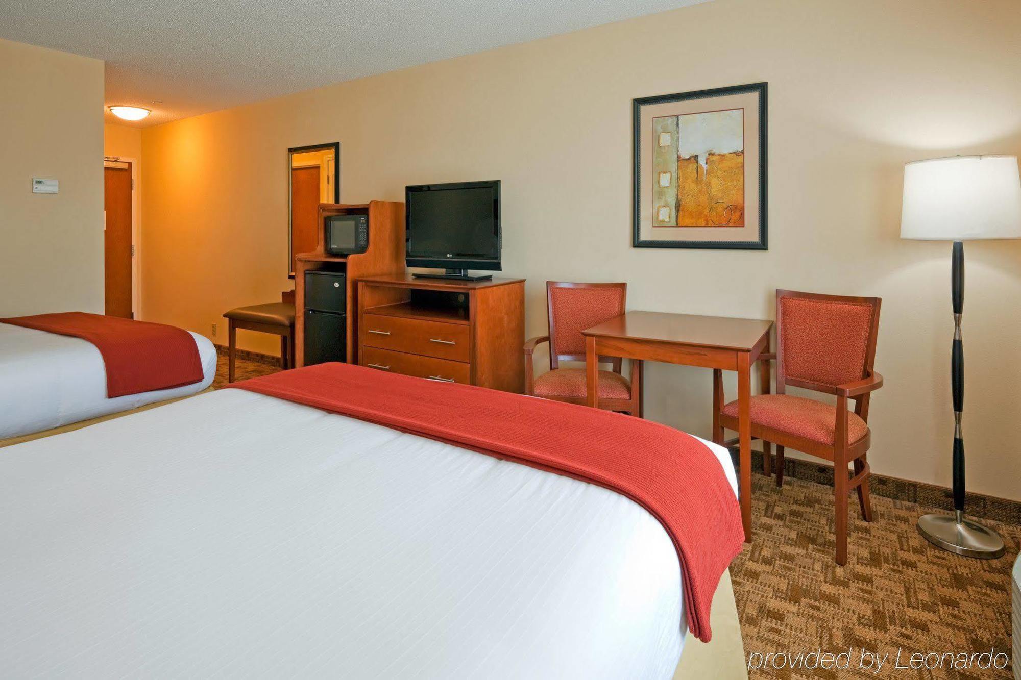 Holiday Inn Express Phenix City-Fort Benning By Ihg Екстер'єр фото